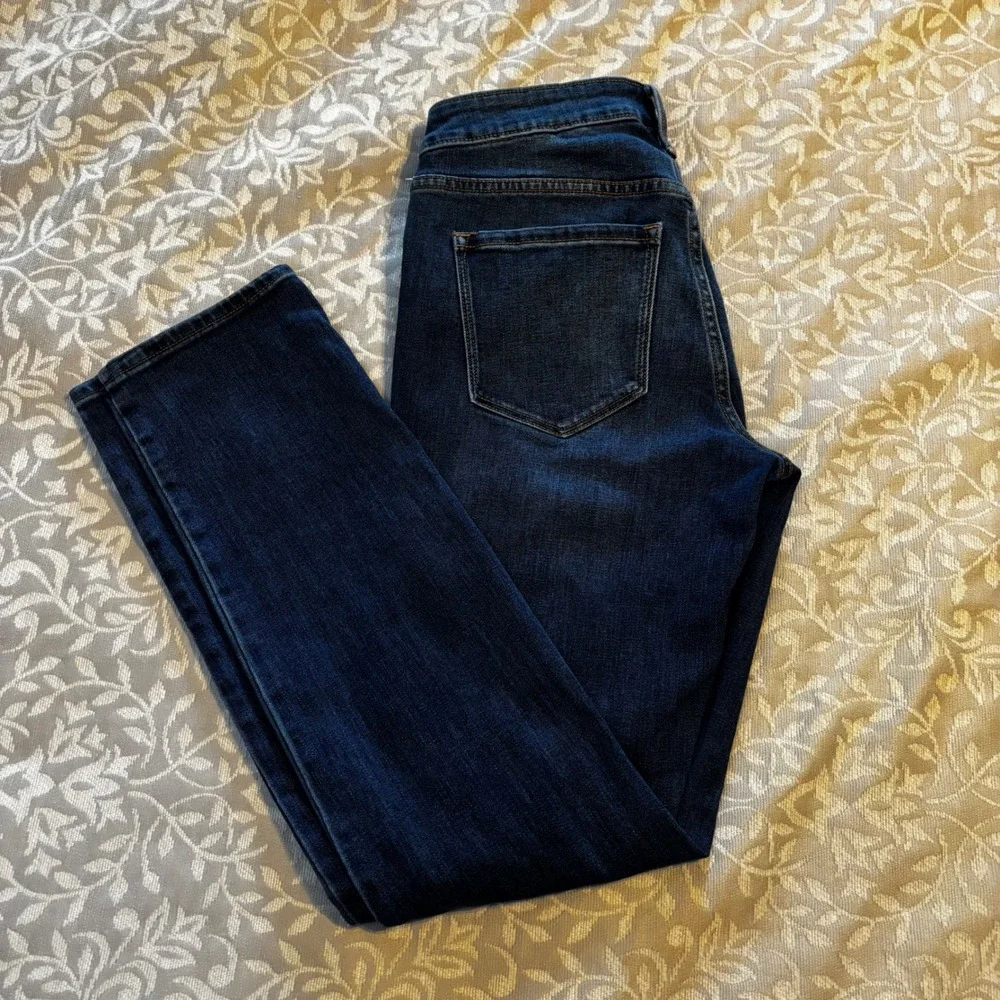 Old Navy Power Slim Straight‎ Jeans Womens 4 Distressed Mid Rise Denim (A1)